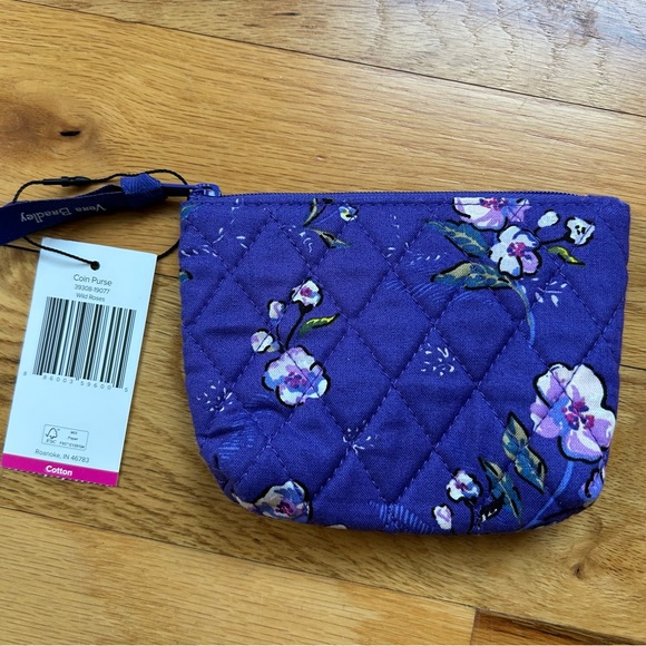 Vera Bradley Blue Floral Quilted Coin Purse - Picture 2 of 3